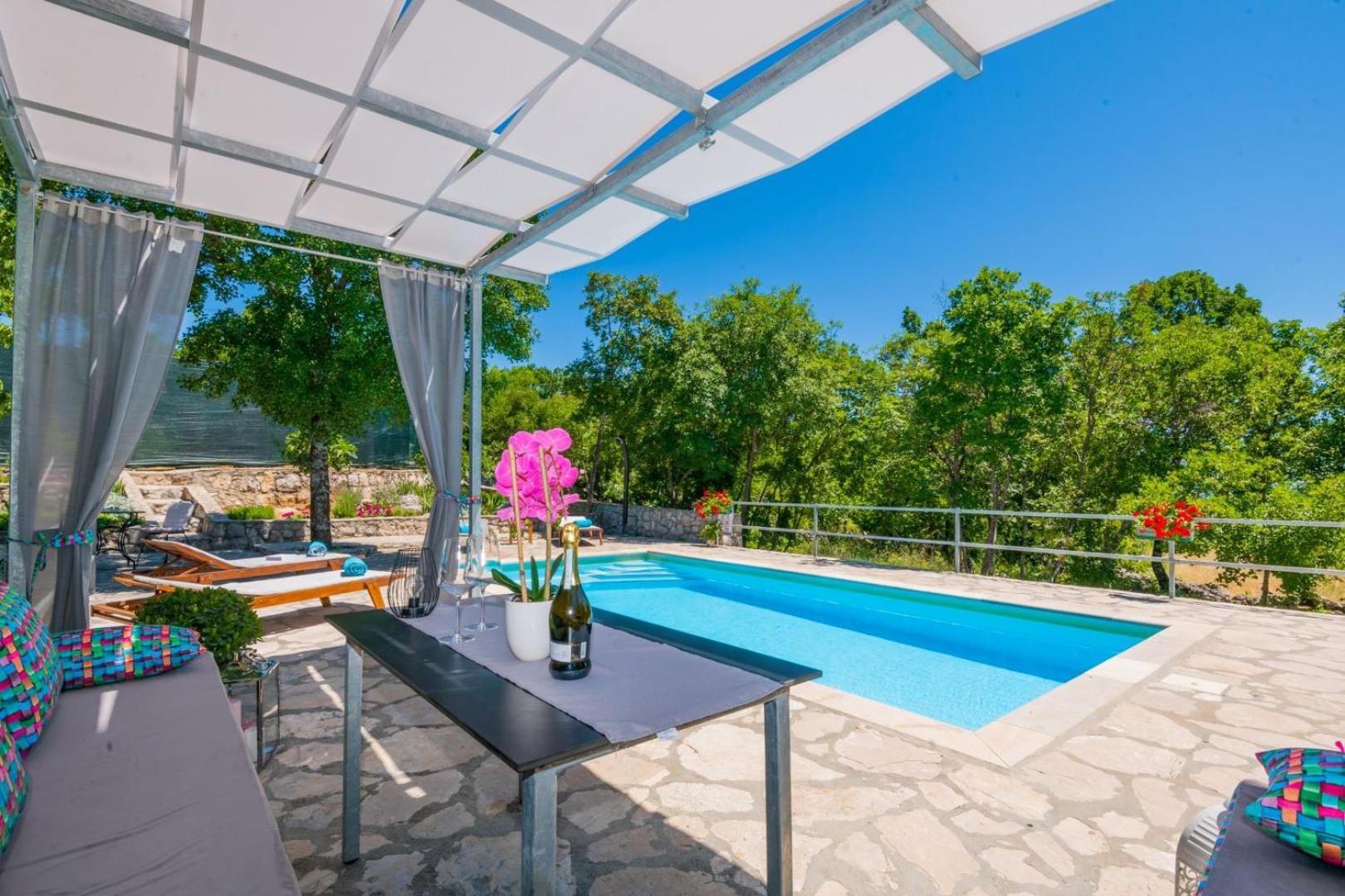 Villa Ognjistar In The Hinterland Of Makarska Riviera Zmijavci Exterior photo