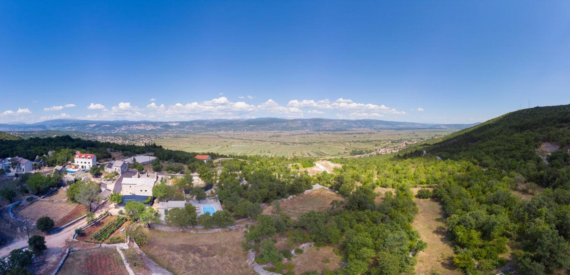 Villa Ognjistar In The Hinterland Of Makarska Riviera Zmijavci Exterior photo